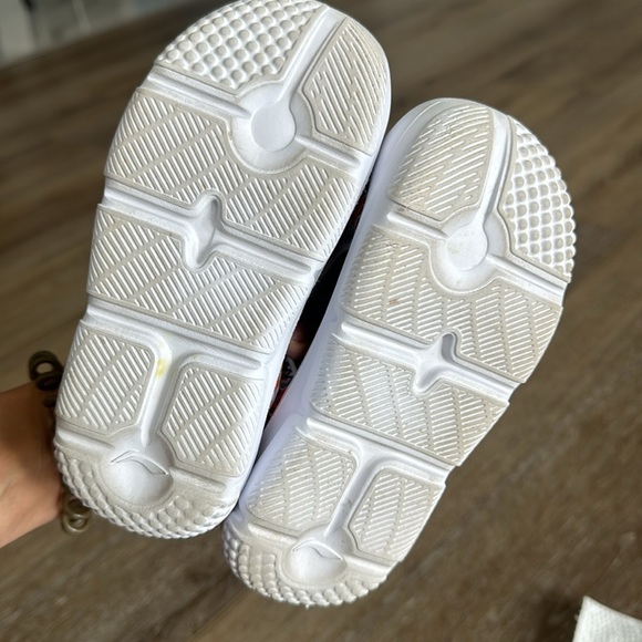 Li-Ning kids sandal with soft sole and toe protection - Picture 7 of 8